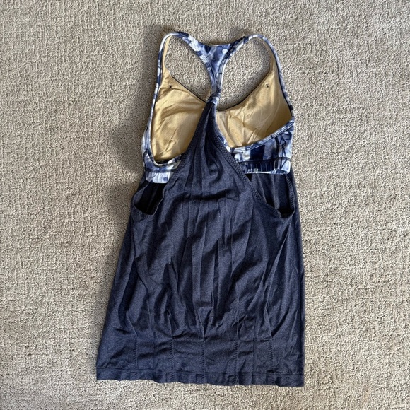 Lululemon Practice Freely Tank - Picture 3 of 8